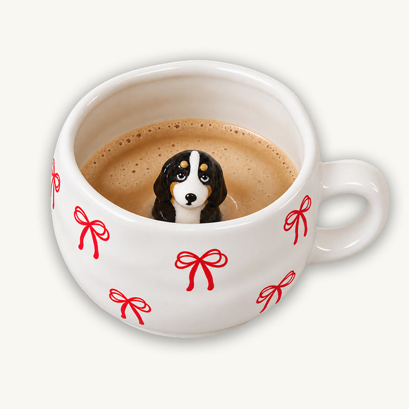 Tasse mit Figur