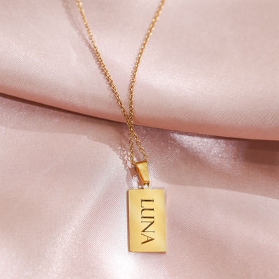 Necklace with pendant